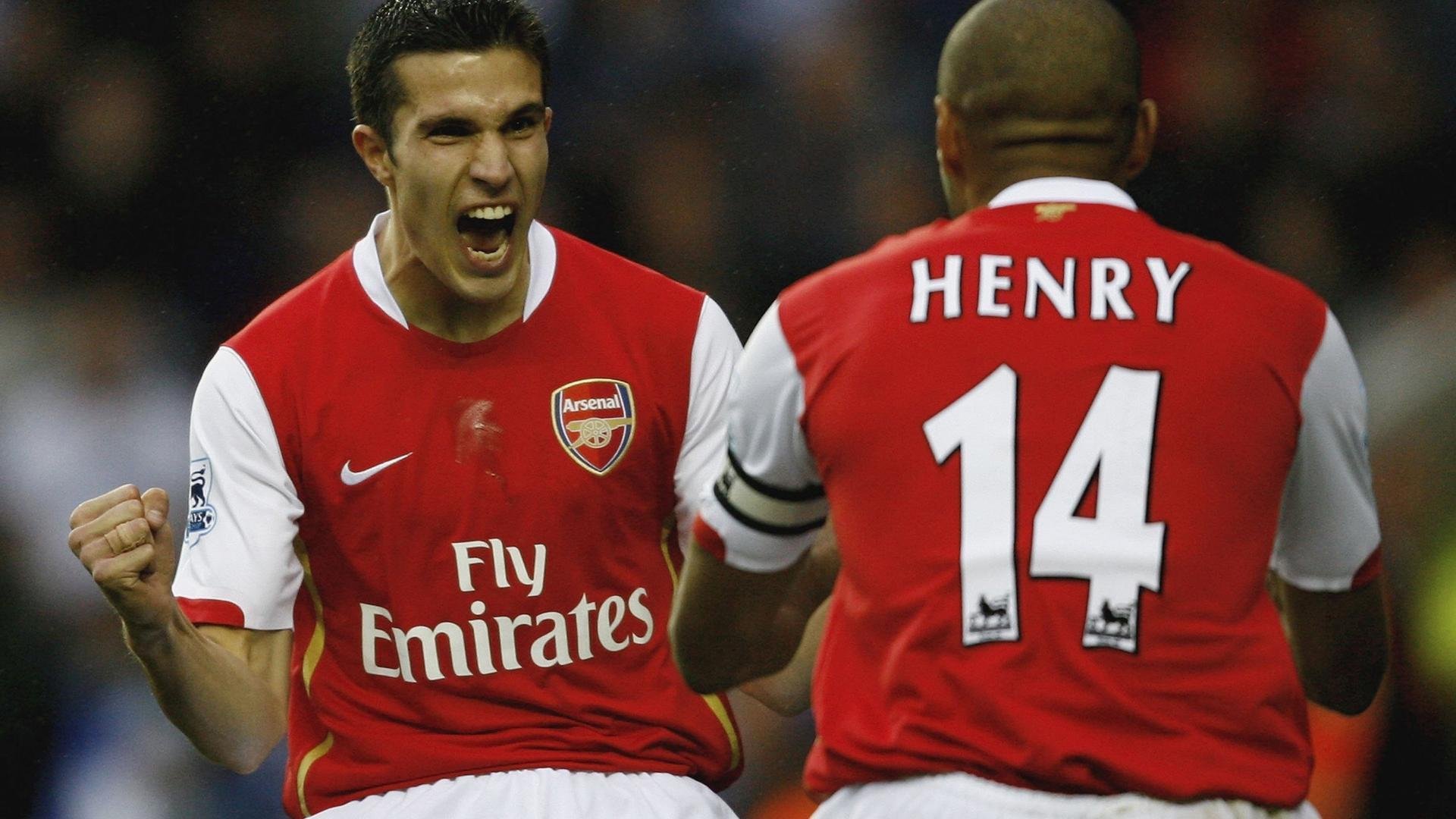 机器人竞赛掀起科技体育新风潮,全球战队角逐智能巅峰